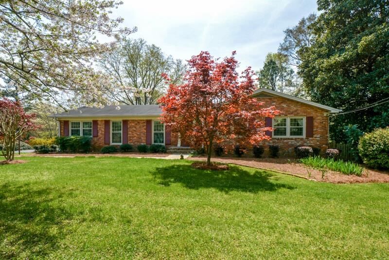 Property Photo:  543 Pickett Road   30064 