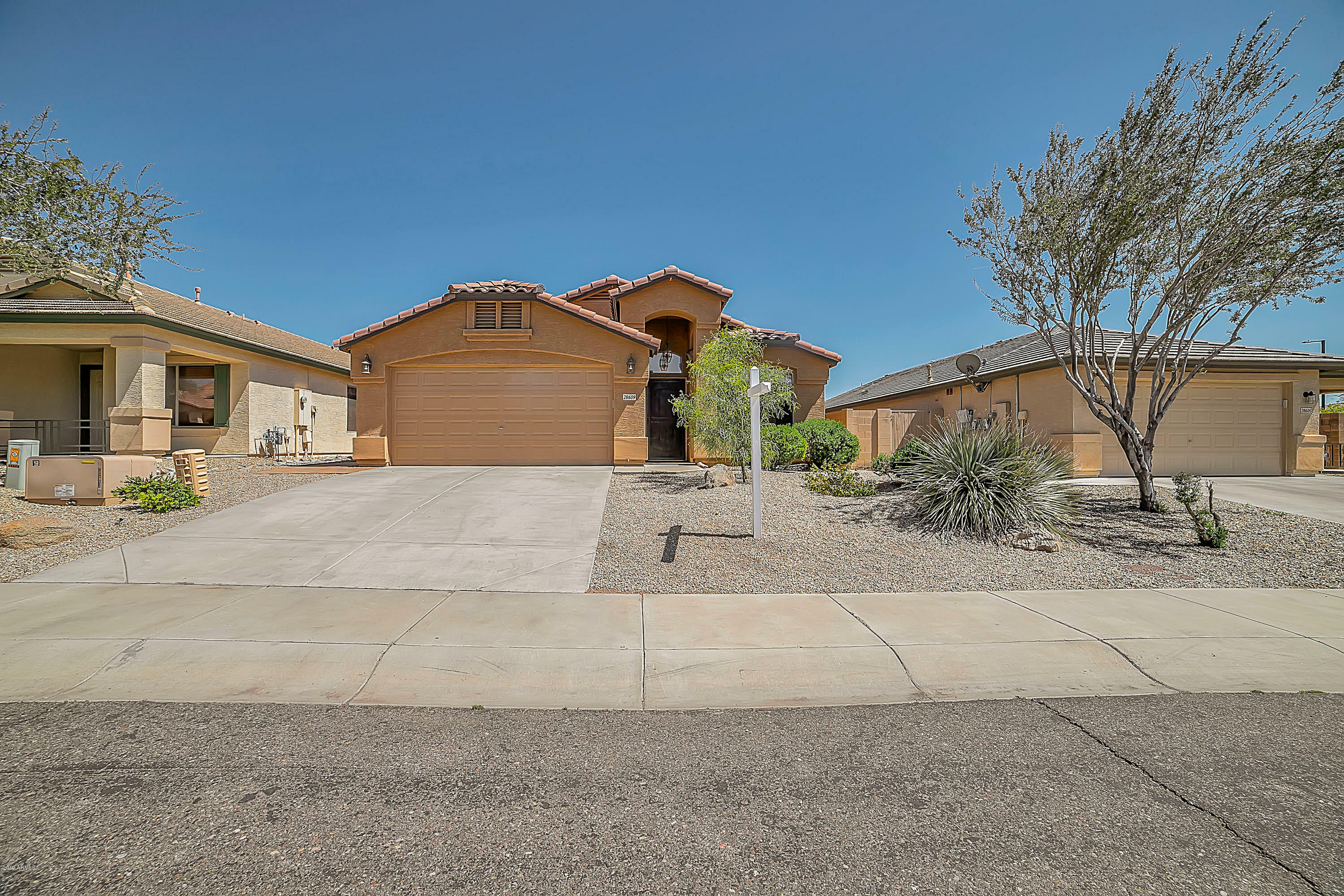 Property Photo:  28609 N 21st Lane  AZ 85085 