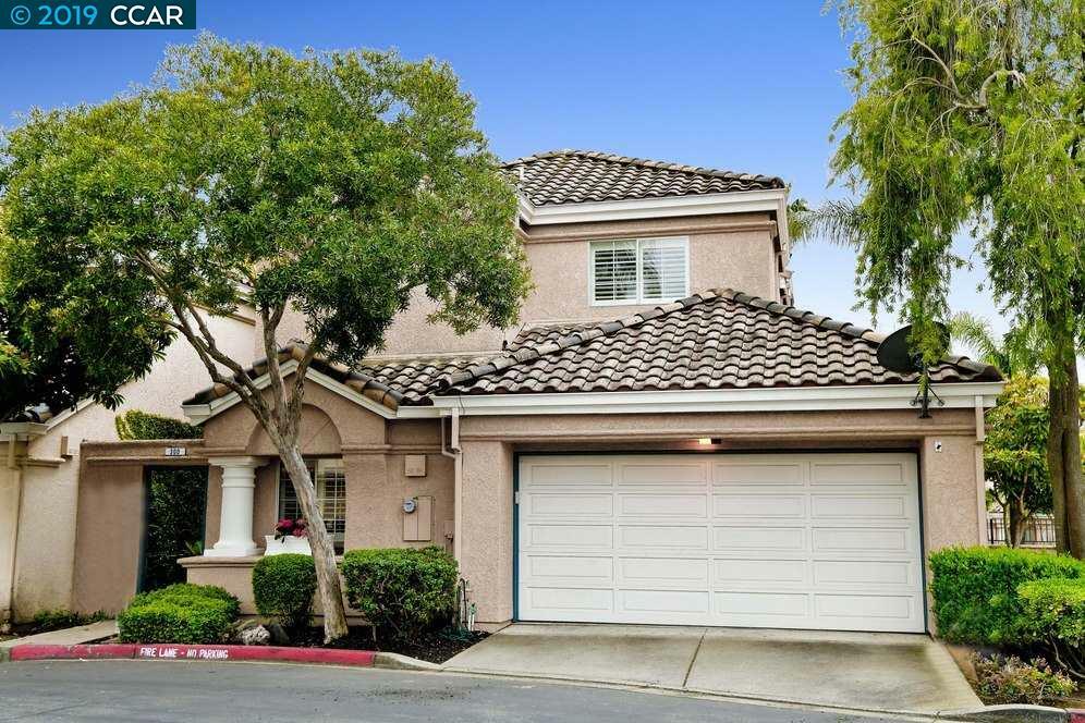 Property Photo:  300 Tamarron Way  CA 94582 