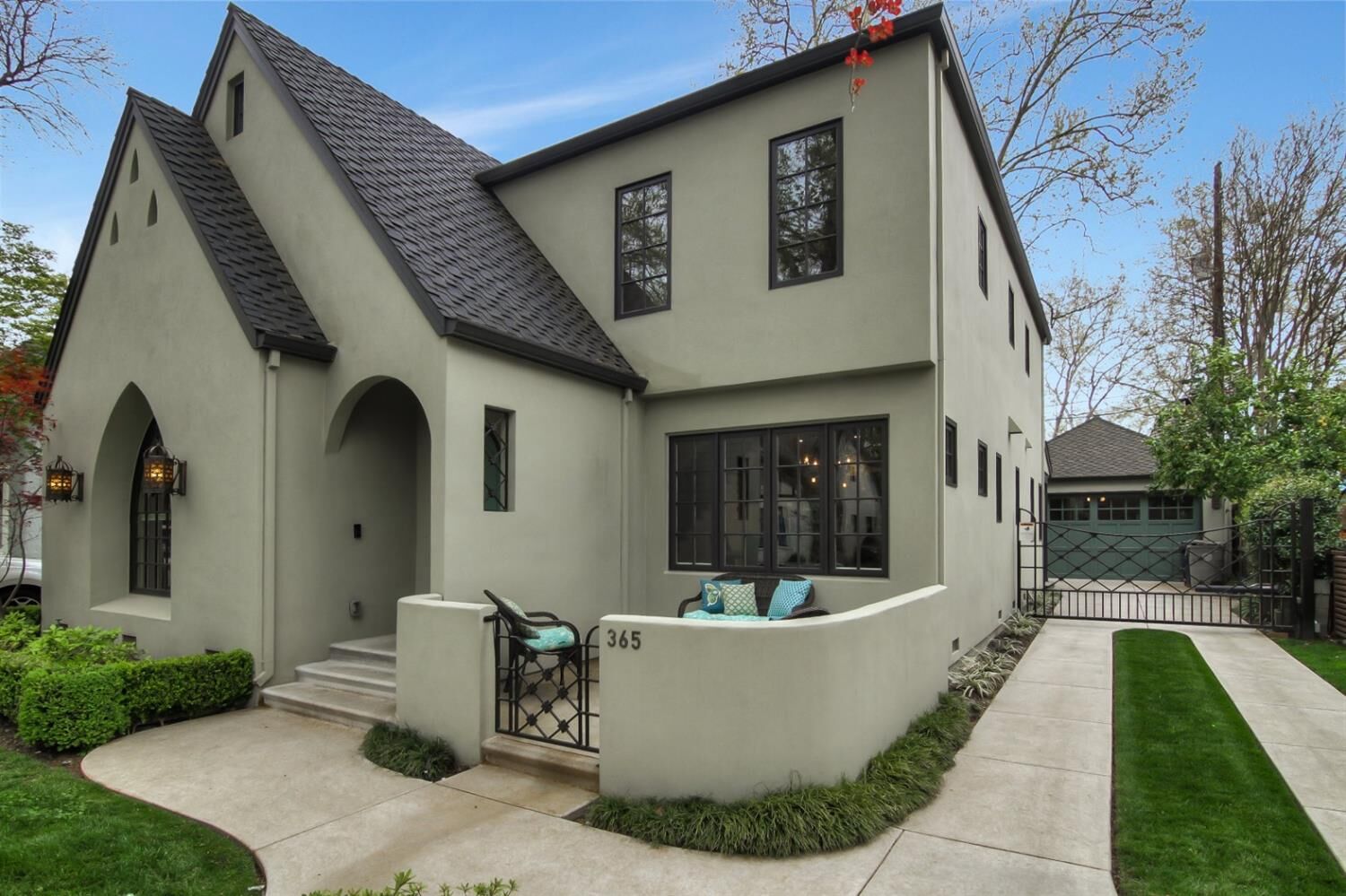 Property Photo: 365 Santa Ynez Way CA 95816