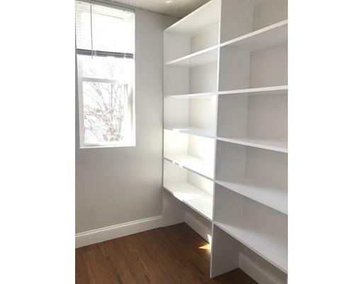 Property Photo: 198 Main Street 3R MA 02149