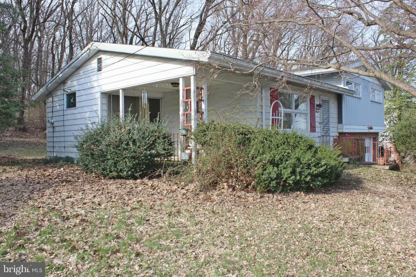 Property Photo:  3178 Parker Drive  PA 17601 