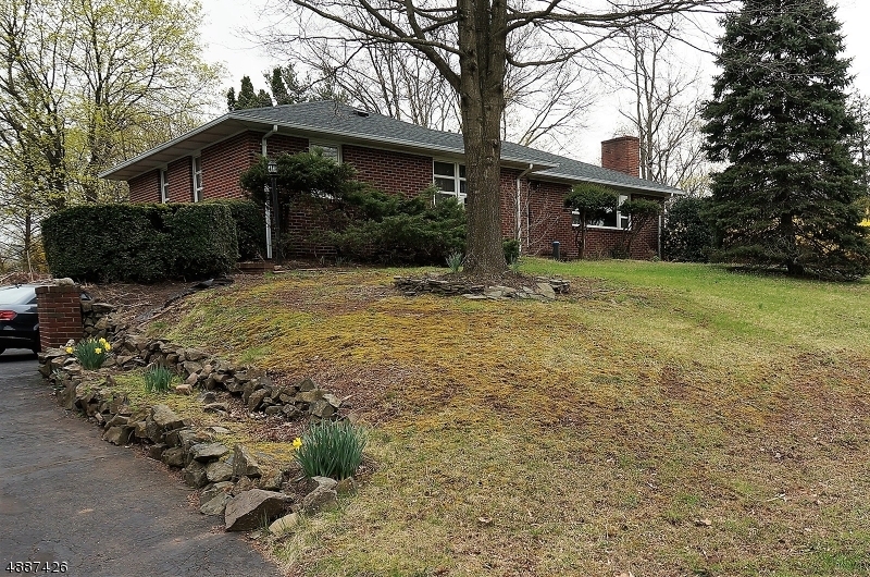 Property Photo:  36 Deerfield Rd  NJ 08873 