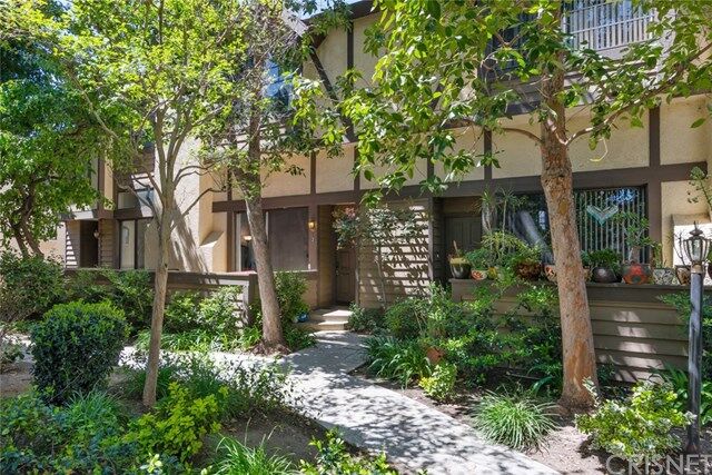 Property Photo:  21237 Lassen Street 2  CA 91311 