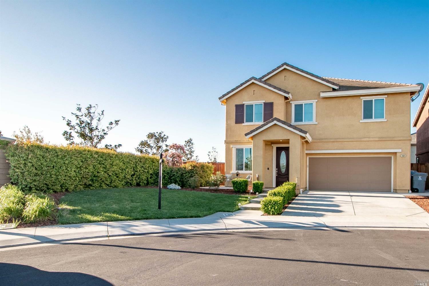 Property Photo: 7084 Westminster Court CA 95687