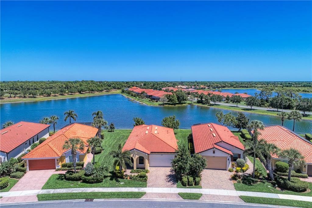 Property Photo:  10496 Crooked Creek Drive  FL 34293 