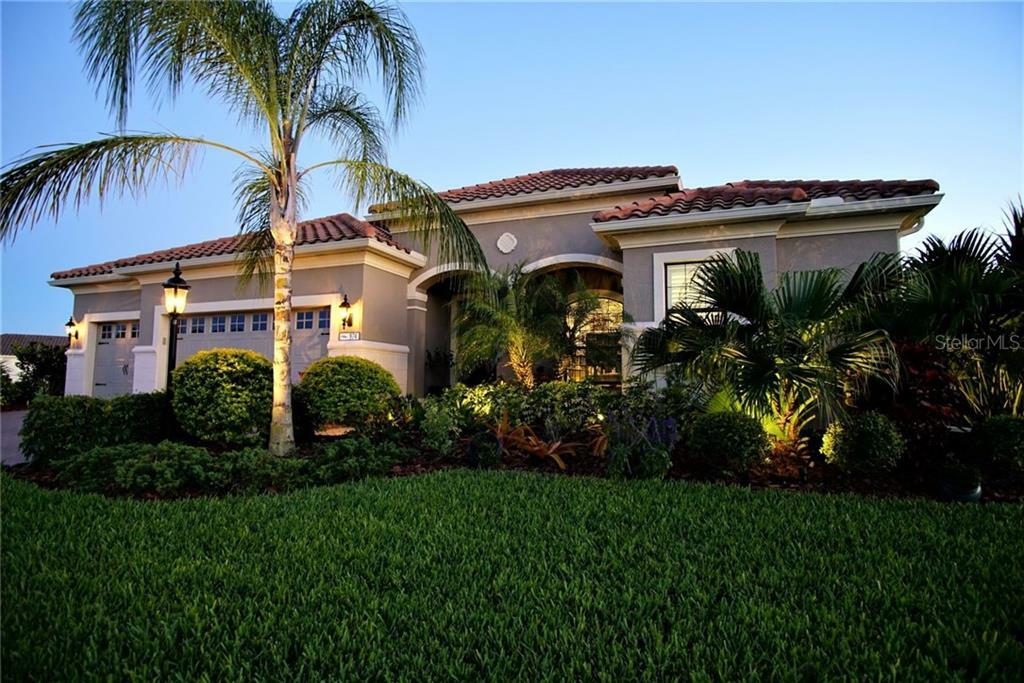 Property Photo: 974 River Wind Circle FL 34212