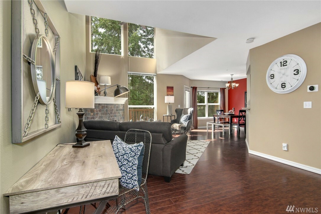 Property Photo:  4808 NE Sunset Blvd H104  WA 98059 