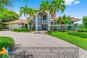 Property Photo:  1875 Merion Ln  FL 33071 