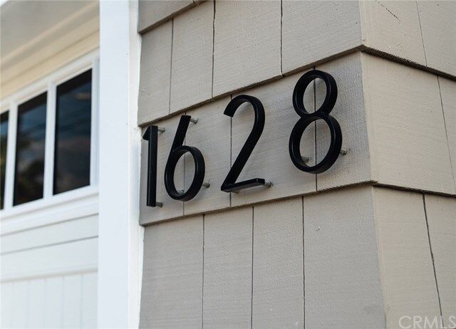 Property Photo: 1628 Carlson Lane CA 90278