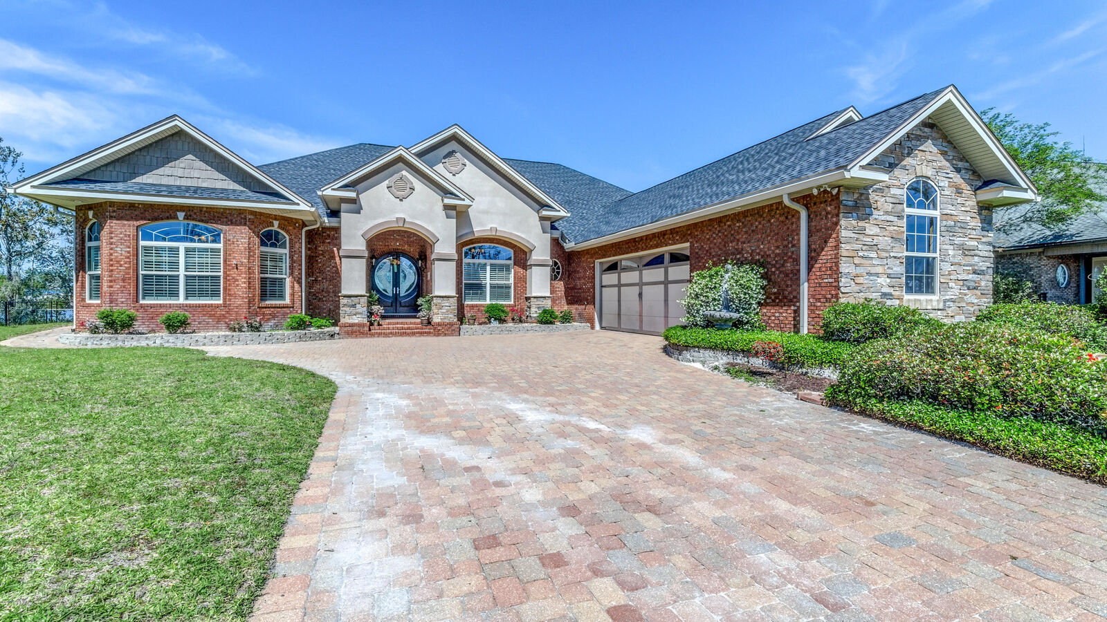 Property Photo:  4401 Bayou Oaks Drive  FL 32404 
