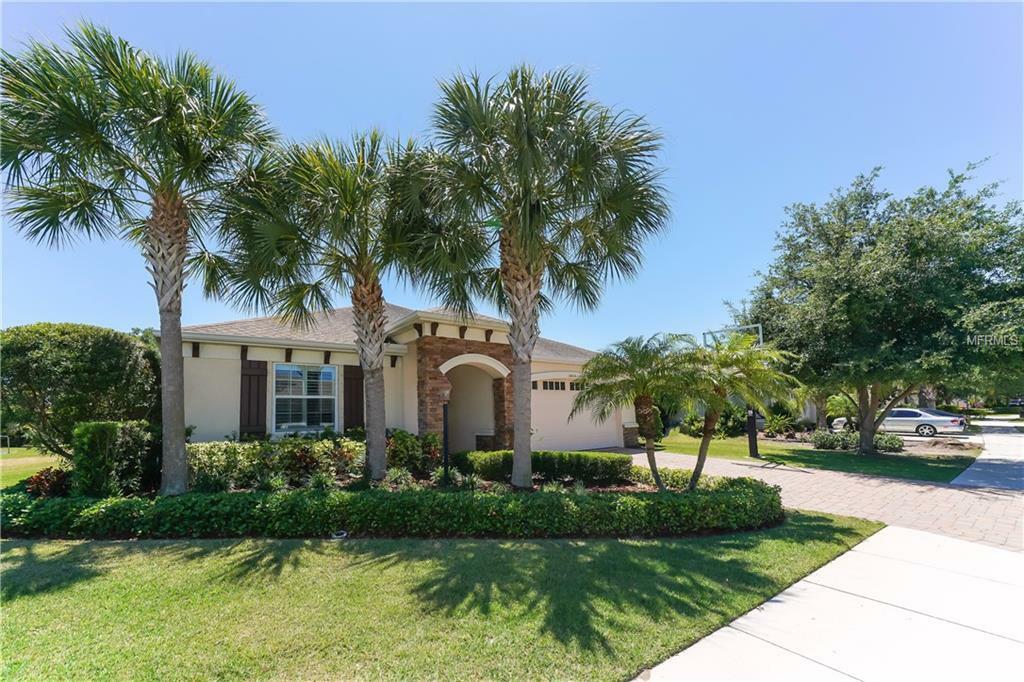 Property Photo: 14414 Silver Trout Drive FL 34202