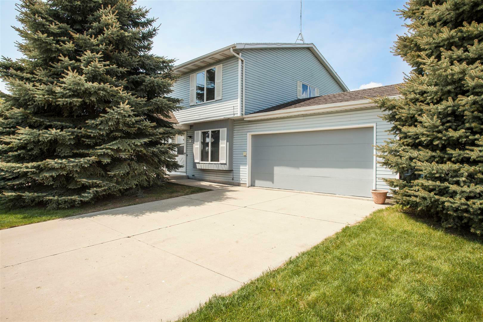 Property Photo:  111 Westgate Dr  WI 53035 