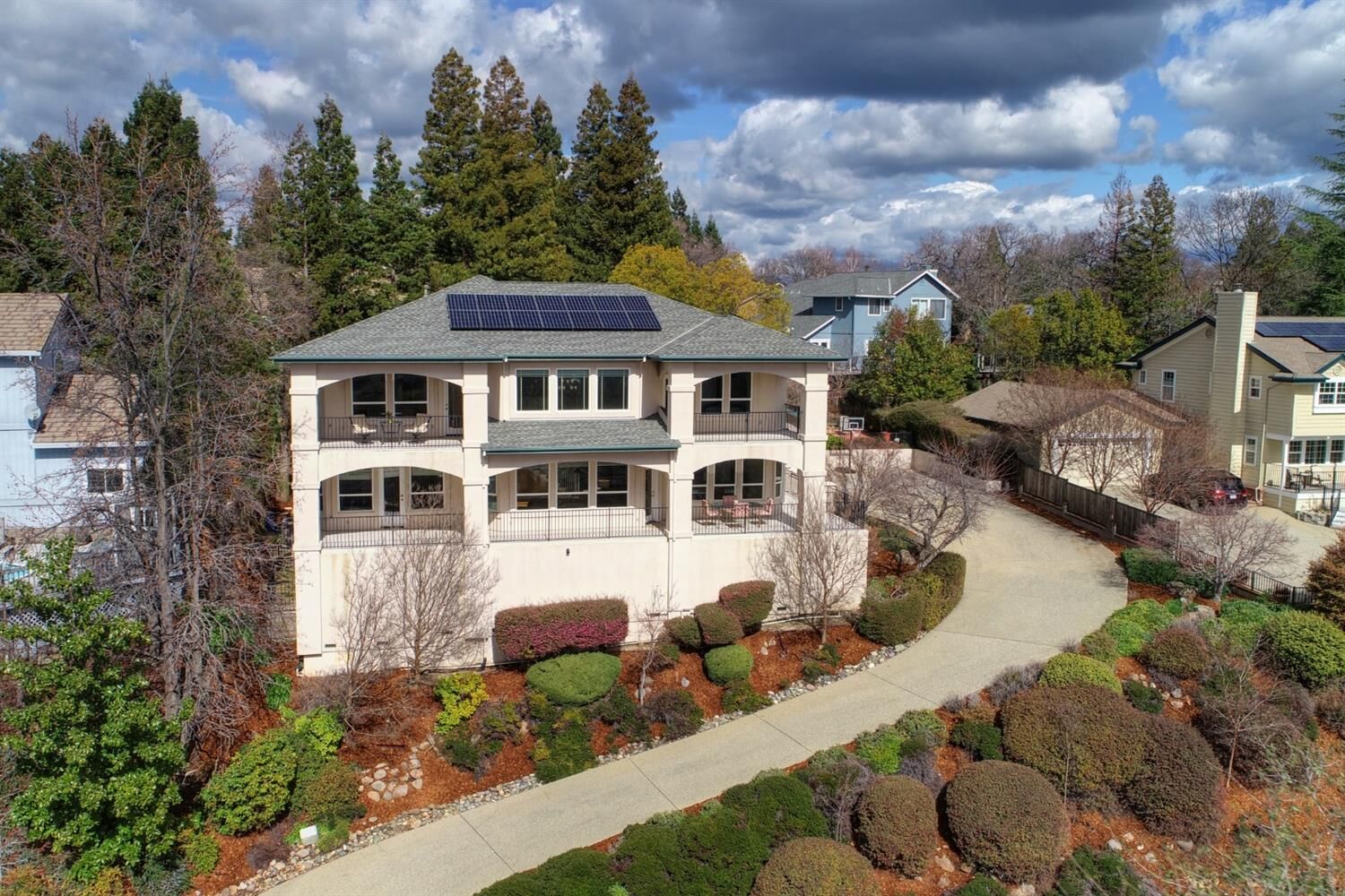 Property Photo: 4080 Eagles Nest CA 95603
