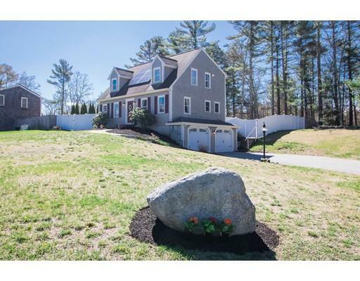 Property Photo:  4 Bog Iron Rd  MA 02576 