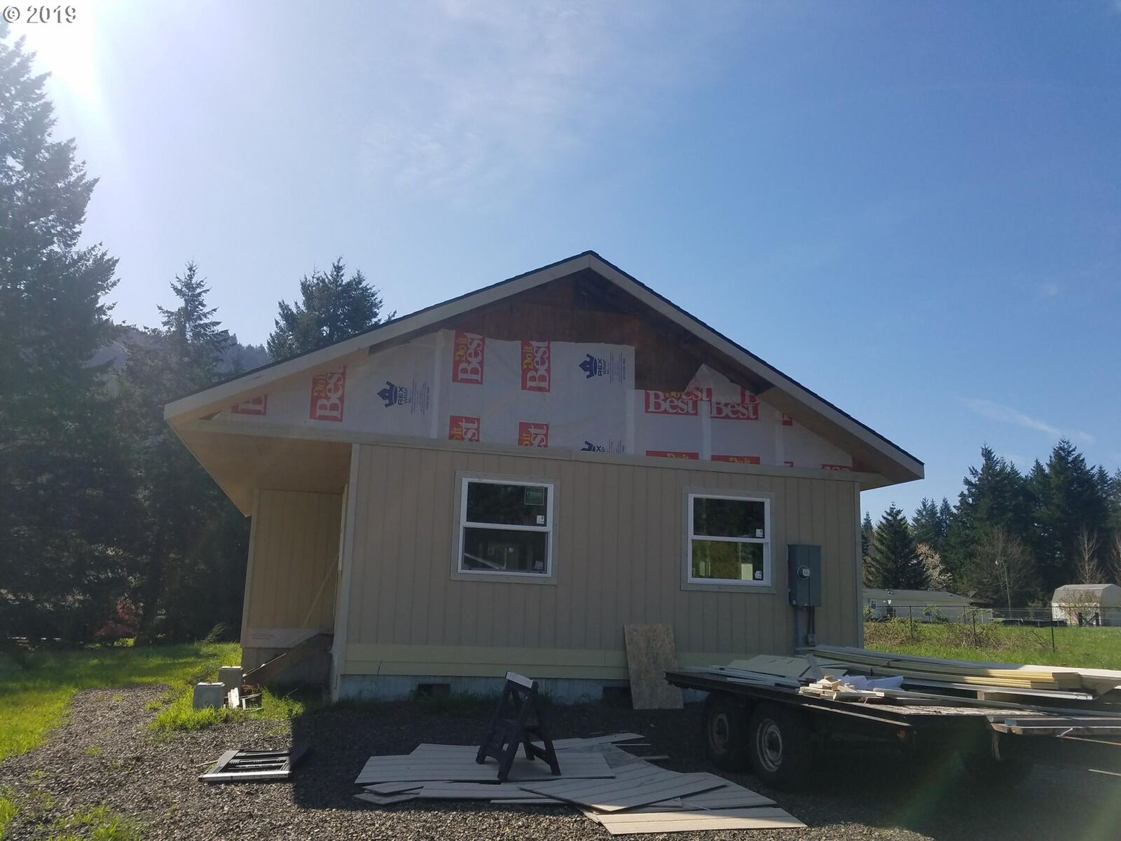 Property Photo: 122 Stacey Ln WA 98610