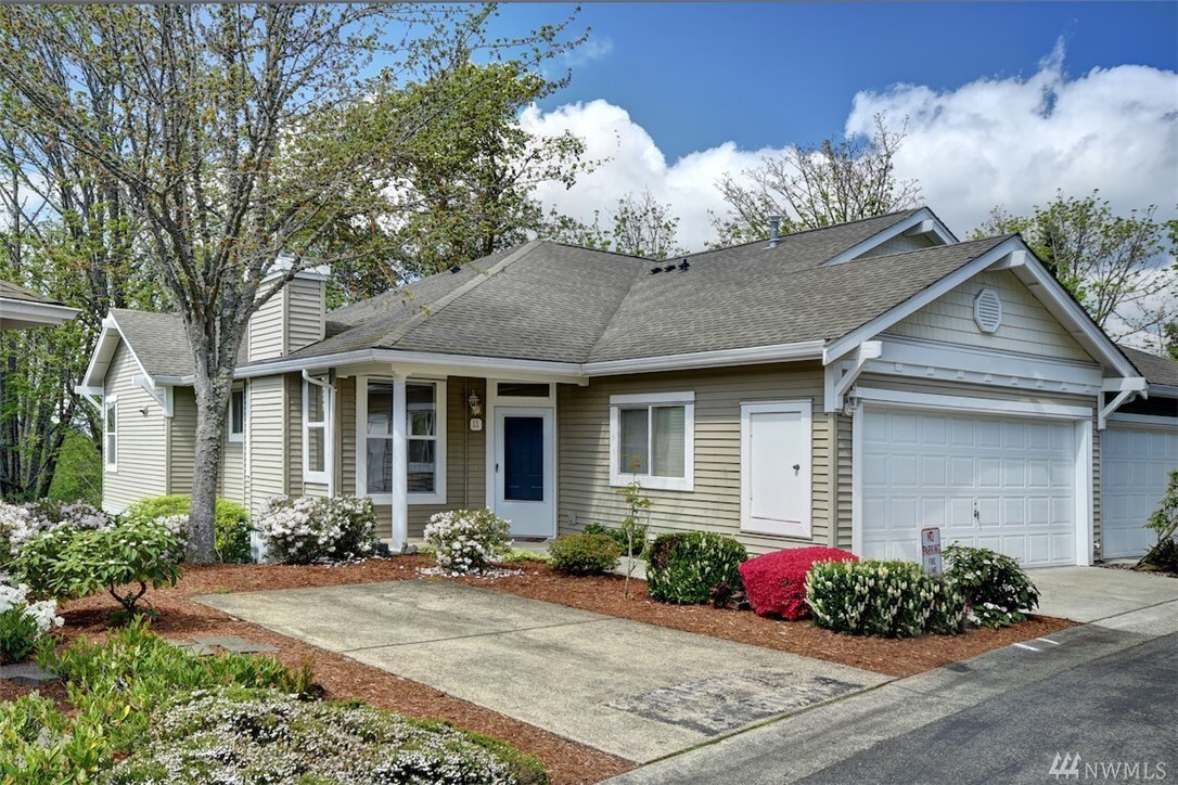 2680 139th Ave SE 11  Bellevue WA 98005 photo
