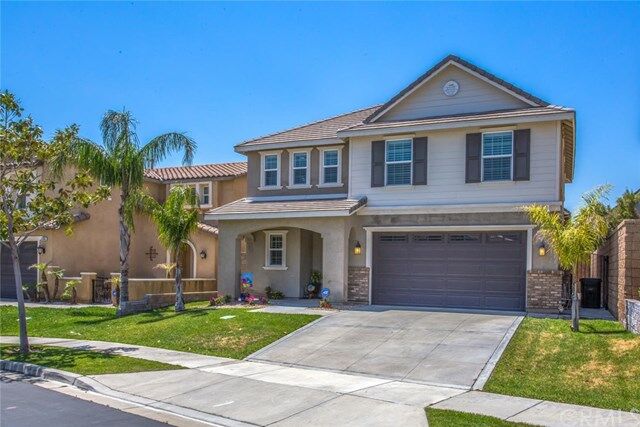 Property Photo: 5378 Mantova Court CA 92336