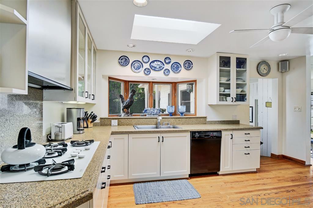 Property Photo: 2105 Paseo Dorado CA 92037