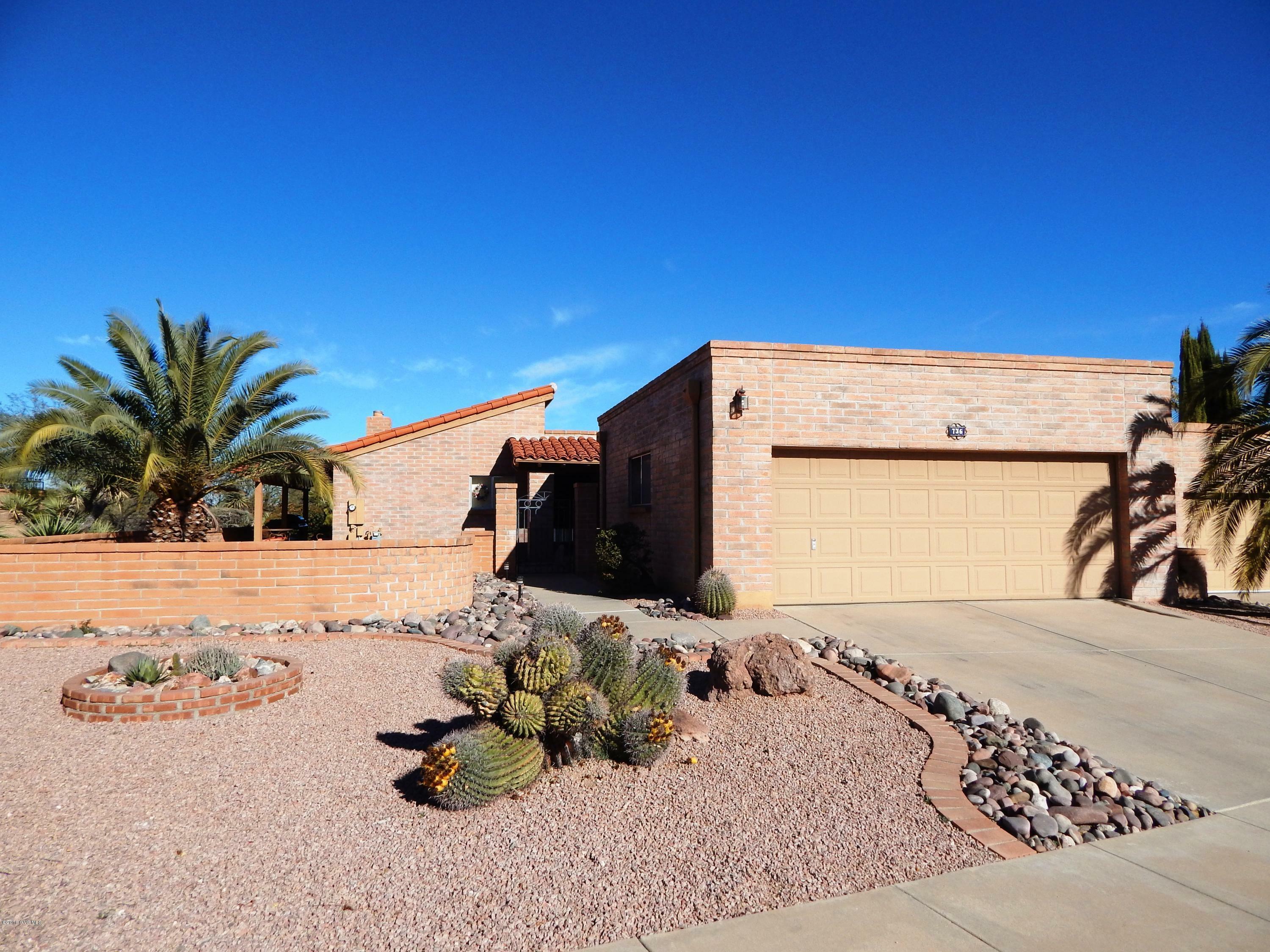 Property Photo:  736 W Desert Hills Drive  AZ 85622 