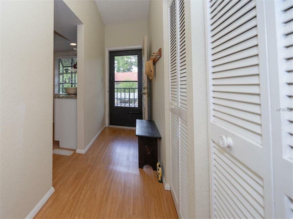 Property Photo:  11511 113th Street 13F  FL 33778 