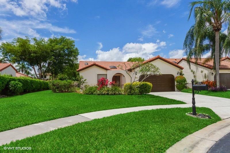 Property Photo:  7971 Villa Nova Drive  FL 33433 