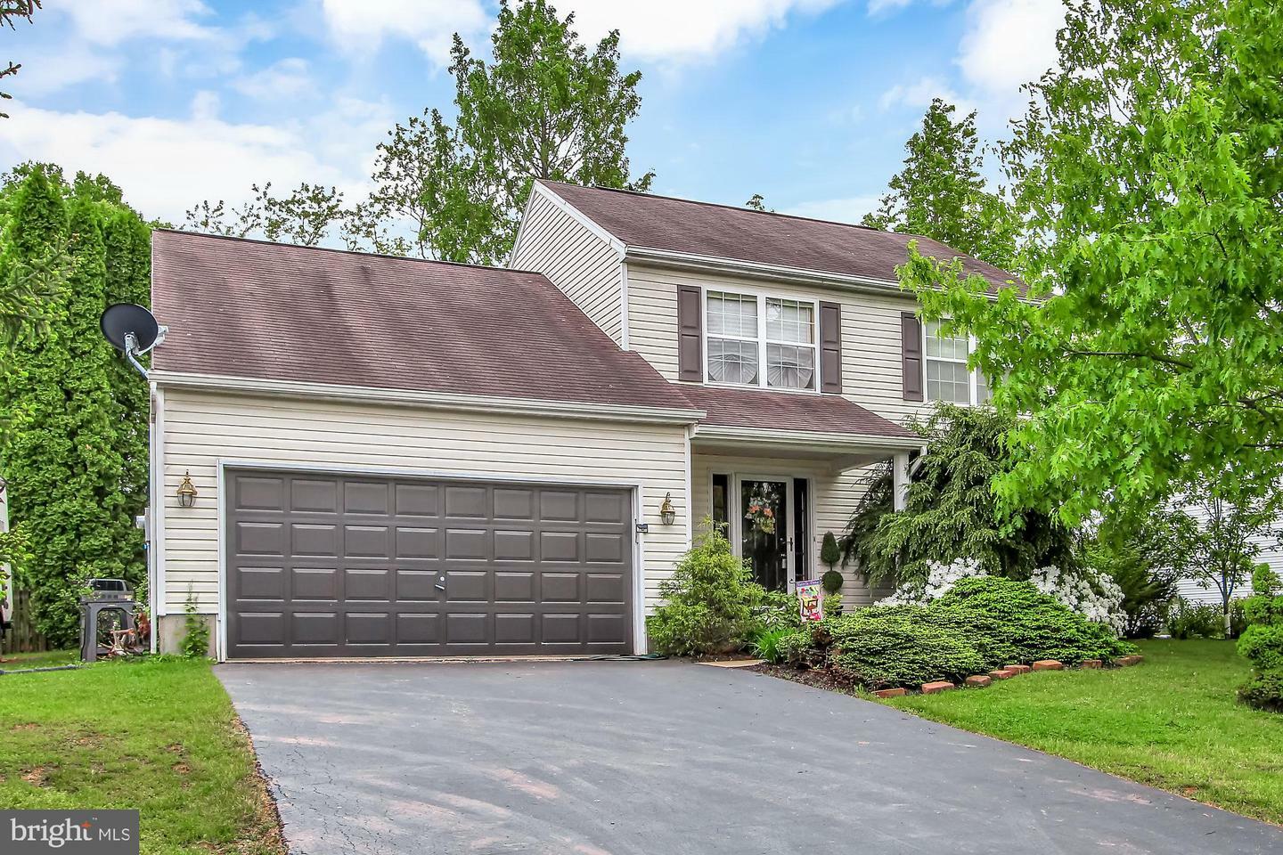 Property Photo:  2541 Brookmar Drive  PA 17408 