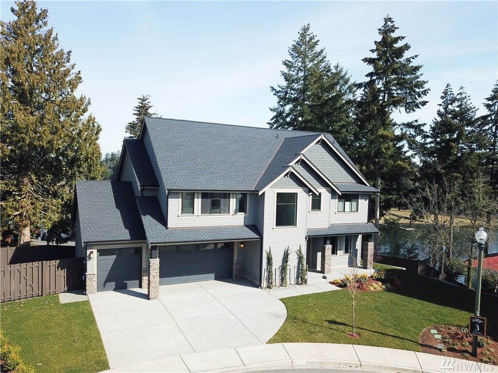 Property Photo:  26106 133rd Place SE  WA 98042 