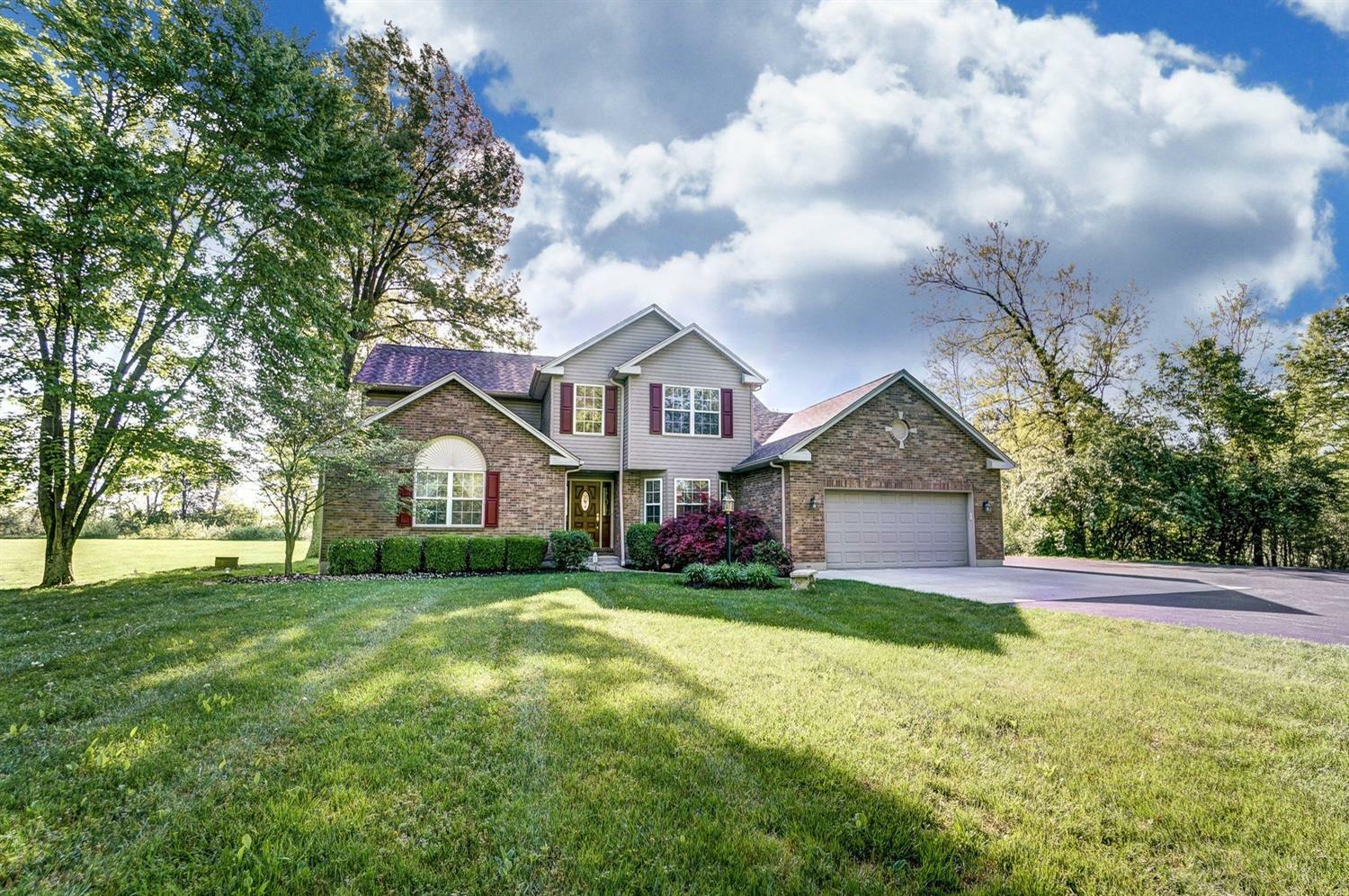Property Photo: 4530 Shepherds Way OH 45103