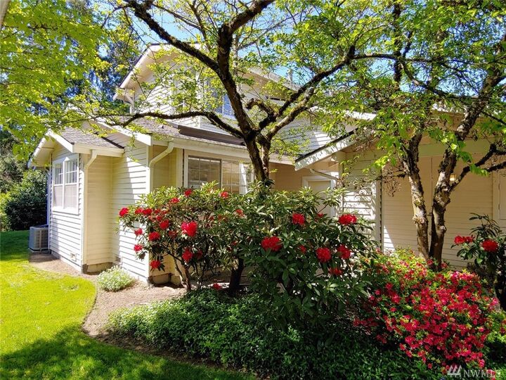 6715 113th Place SE  Bellevue WA 98006 photo