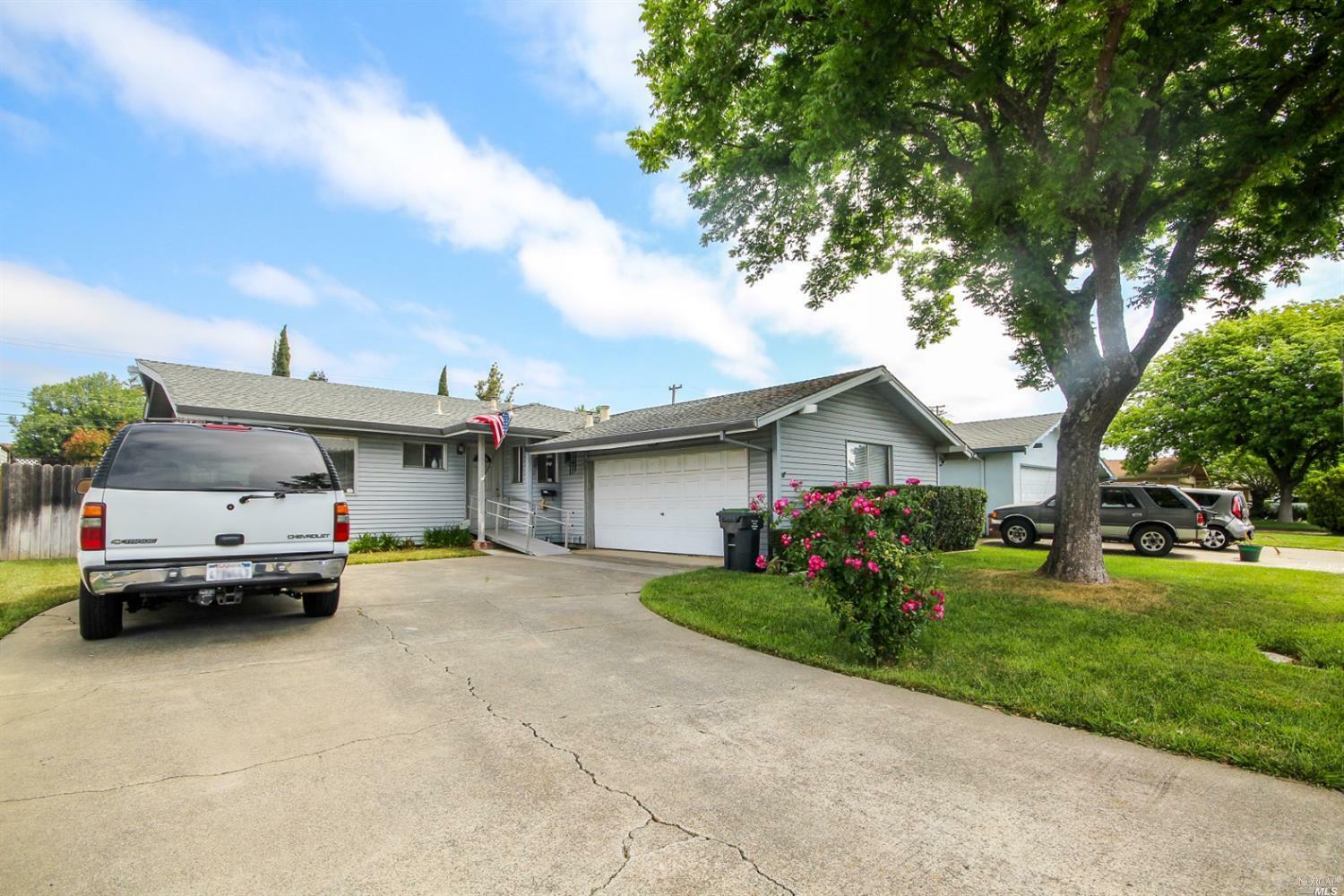 Property Photo:  1354 Canterbury Drive  CA 94533 