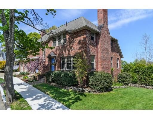 Property Photo: 33 Waban Hill Rd MA 02467