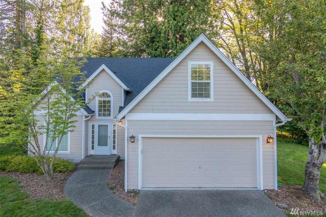 Property Photo:  4300 Siana Place SE  WA 98366 