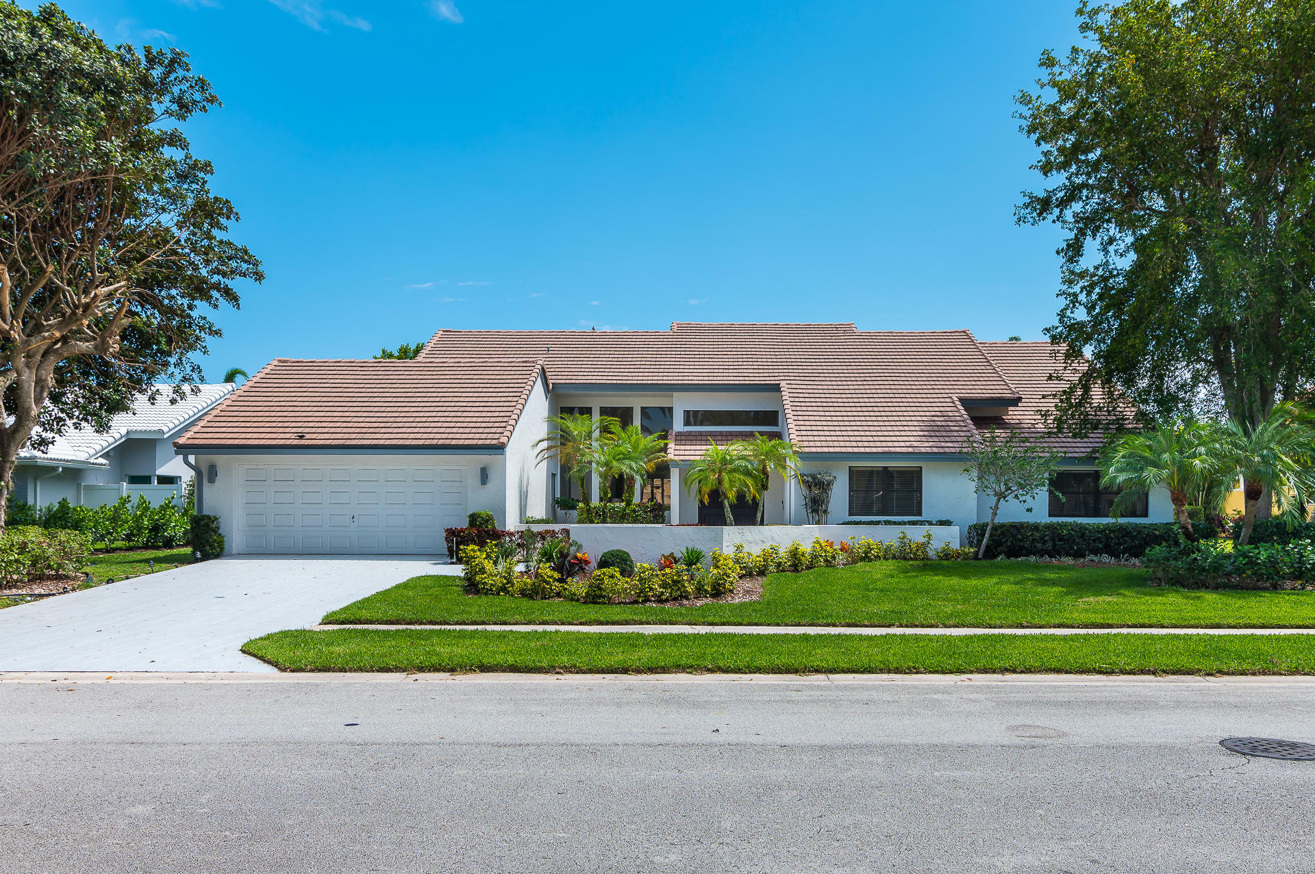 Property Photo:  4193 Bocaire Boulevard  FL 33487 