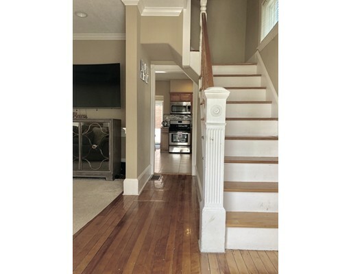 Property Photo: 605 Hollis St MA 01702