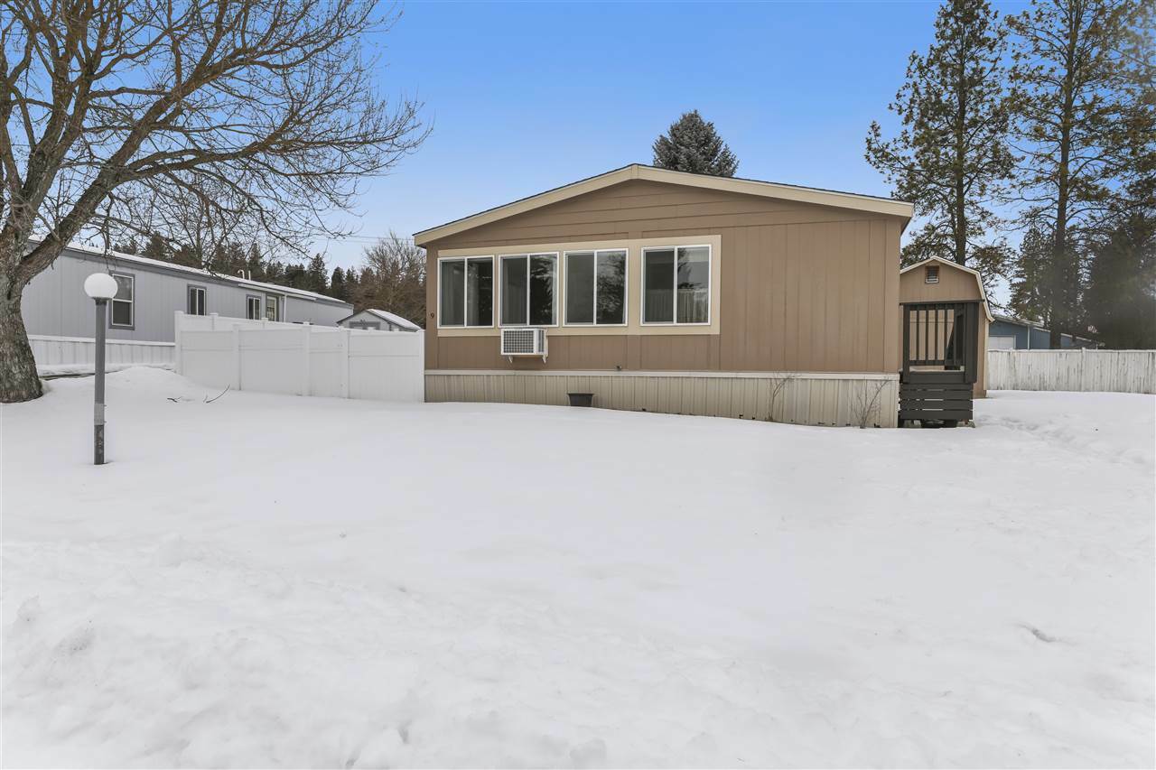 Property Photo:  3110 E Chattaroy #9 Rd  WA 99003 