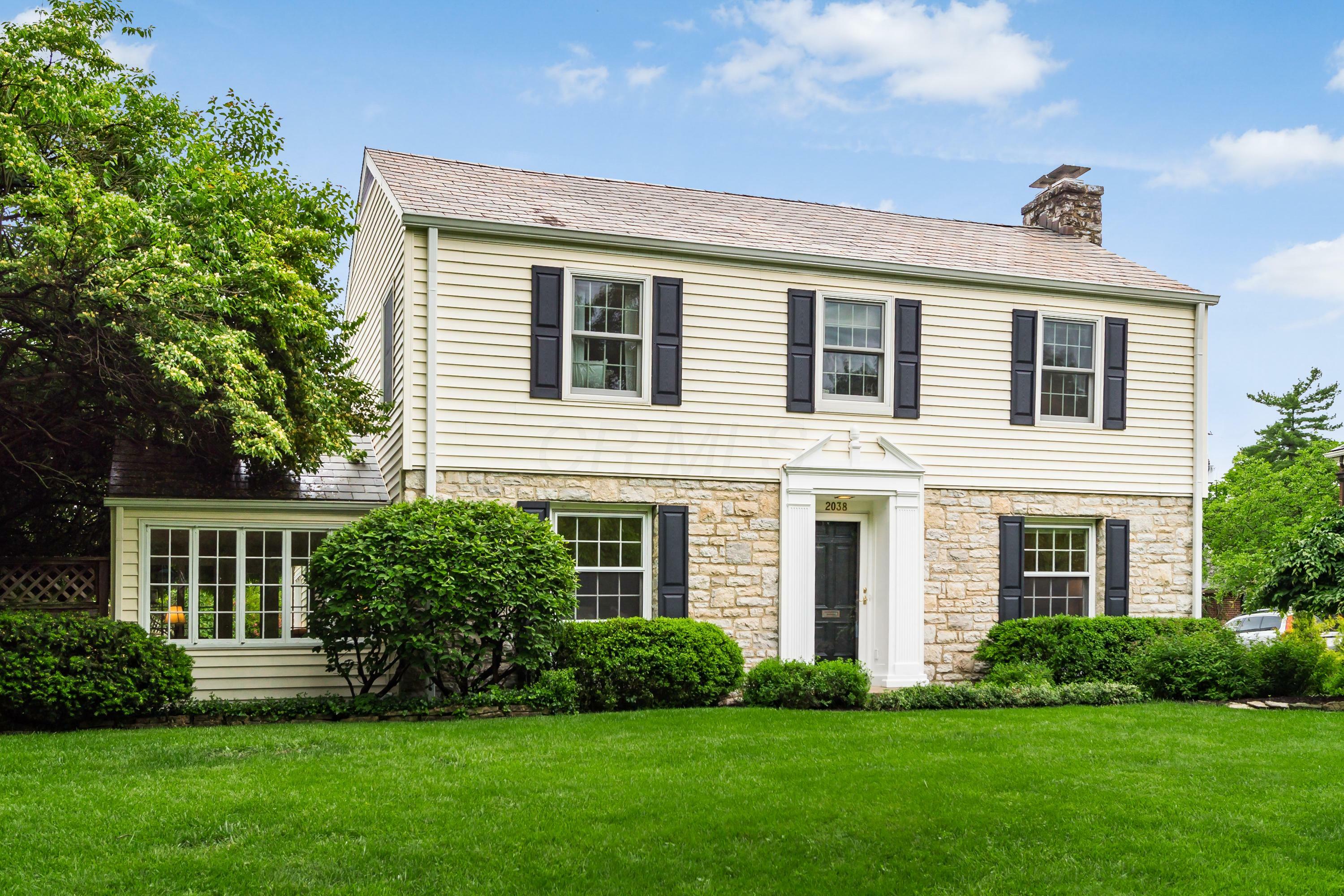 Property Photo: 2038 Bedford Road OH 43212
