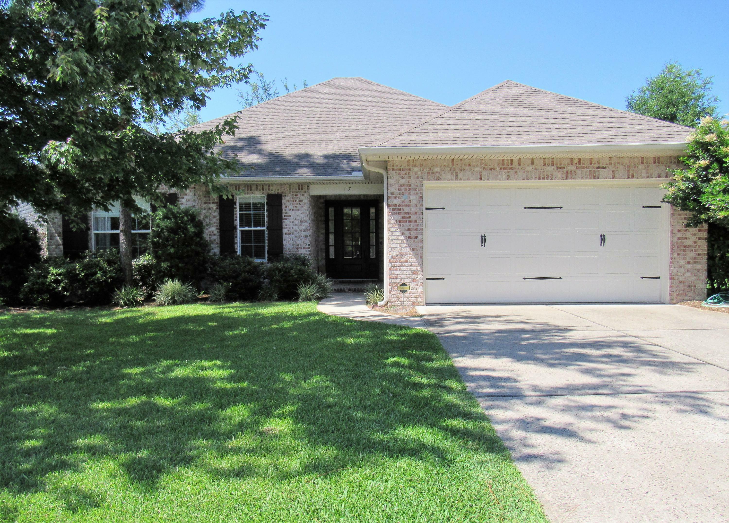 Property Photo:  117 Black Bear Circle  FL 32578 