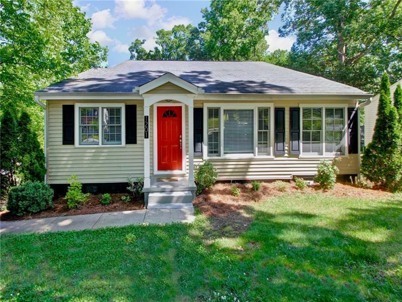Property Photo: 1201 Stephens Street SE 30080