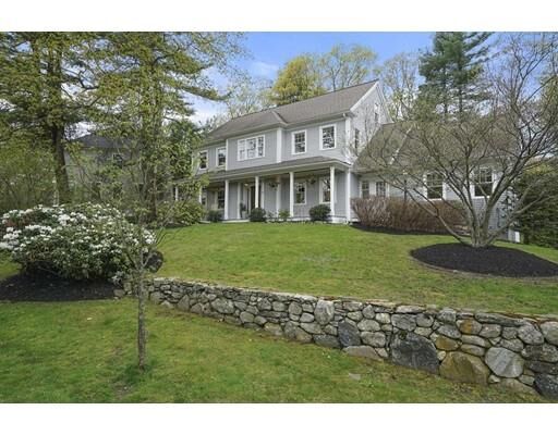 Property Photo: 18 Woodcliffe Rd MA 02421