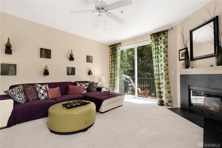 Property Photo:  3116 164th St SW 1906  WA 98087 