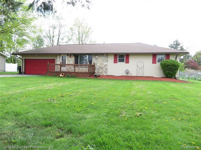 Property Photo: 219 Elmwood Drive MI 48817