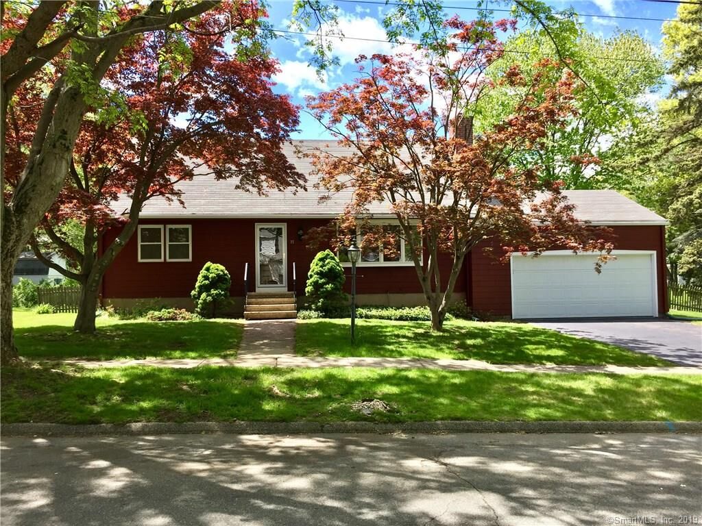Property Photo:  35 Beth Drive  CT 06614 