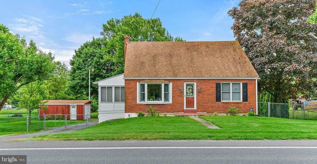 Property Photo: 2192 Market Street PA 17922