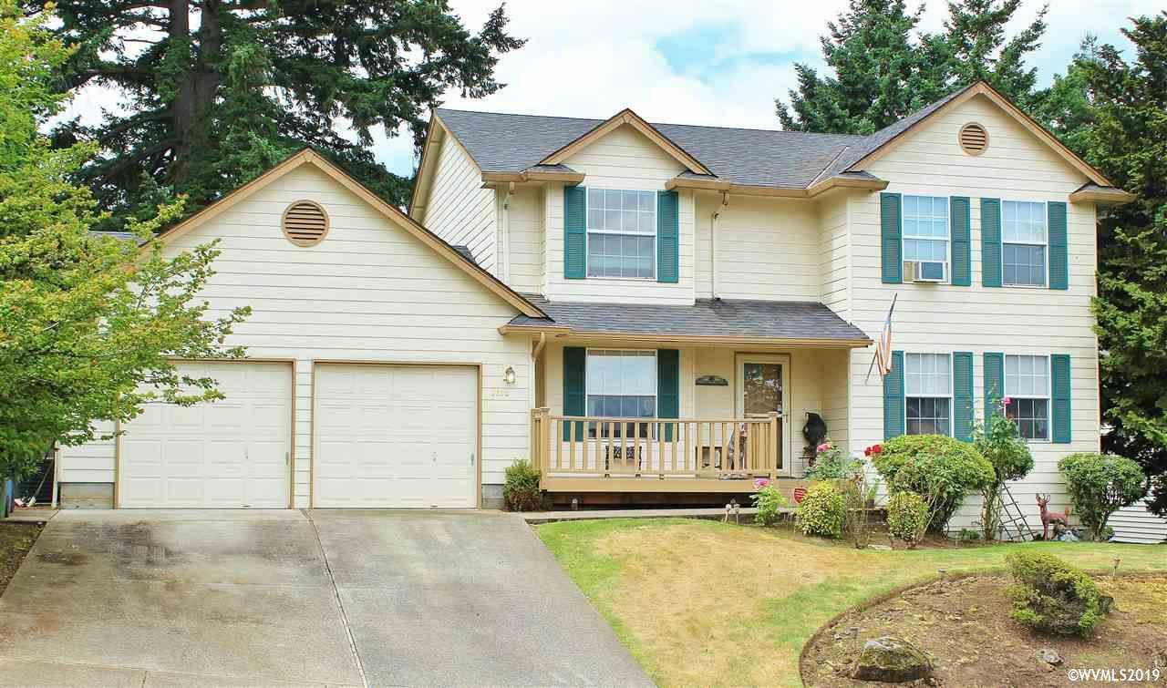 Property Photo:  2682  Foxhaven Dr SE  OR 97306-2516 