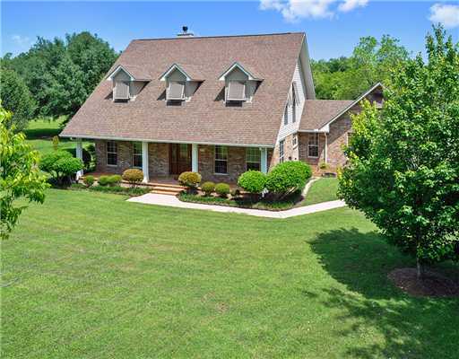 Property Photo:  111 Summer Lane  MS 39560 
