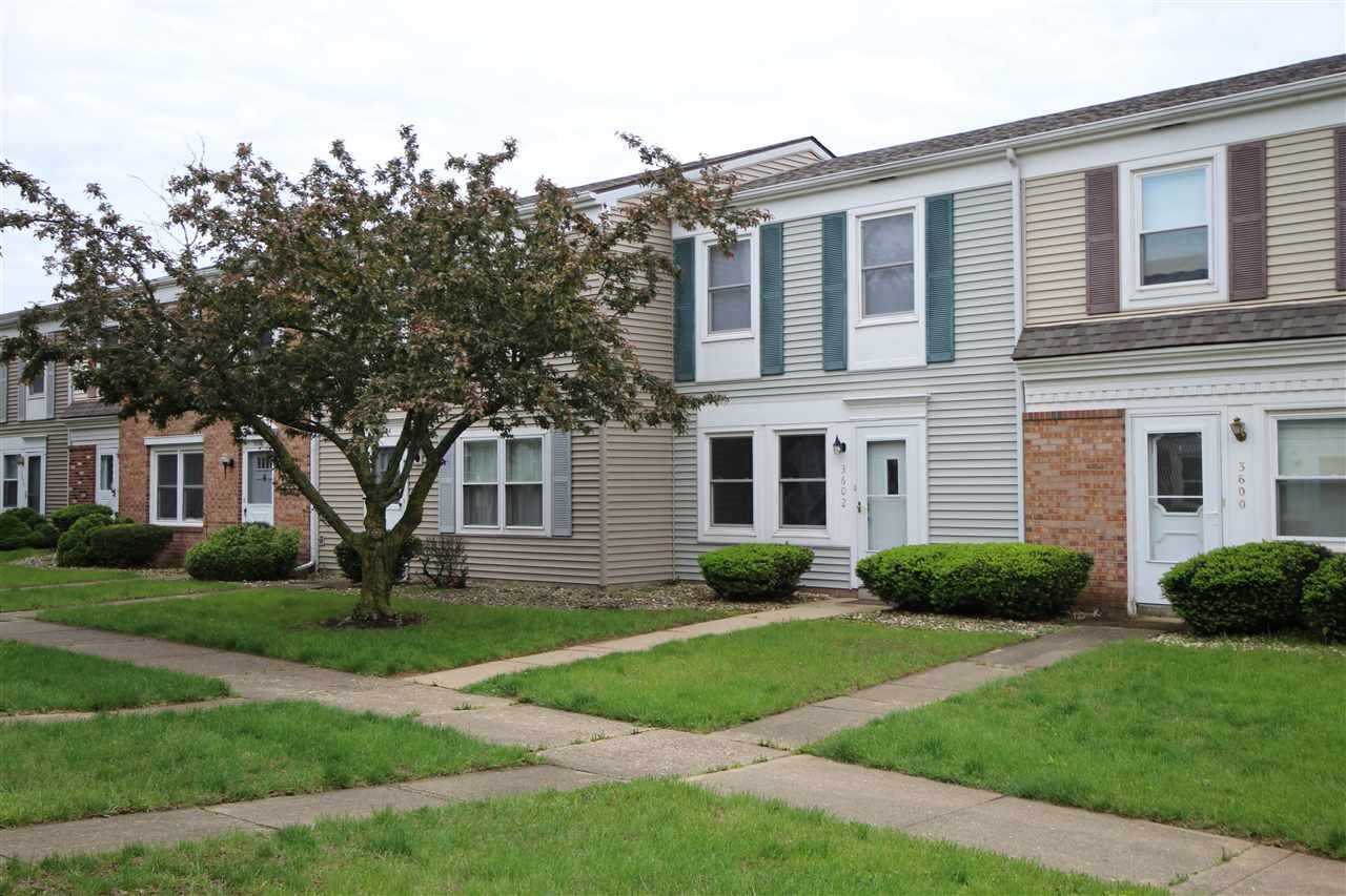 Property Photo: 3602 N Sandia IL 61604