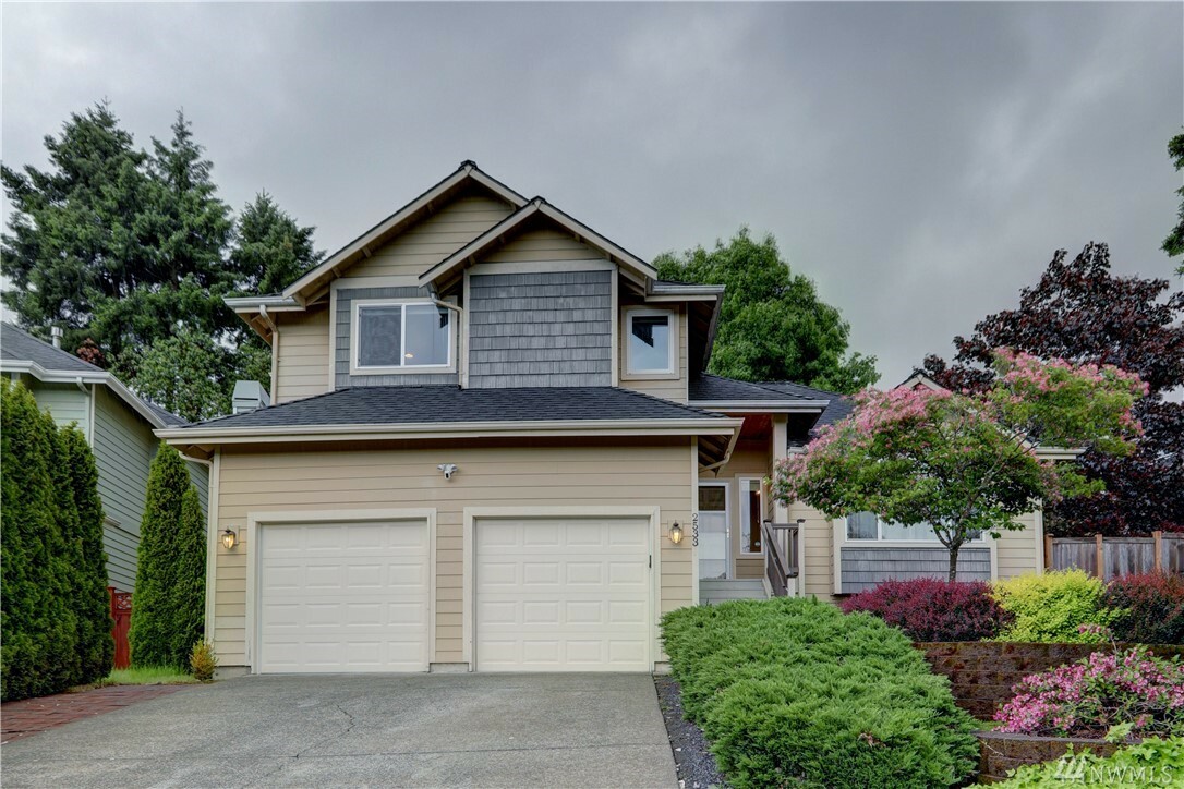 Property Photo: 2533 S 354th St WA 98003