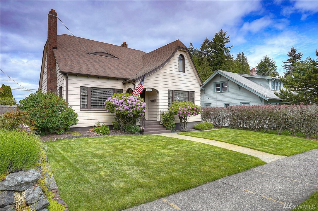 Property Photo:  3607 N 8th St  WA 98407 