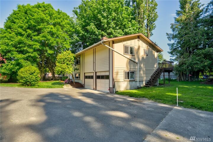 Property Photo:  12633 Markwood Rd  WA 98233 